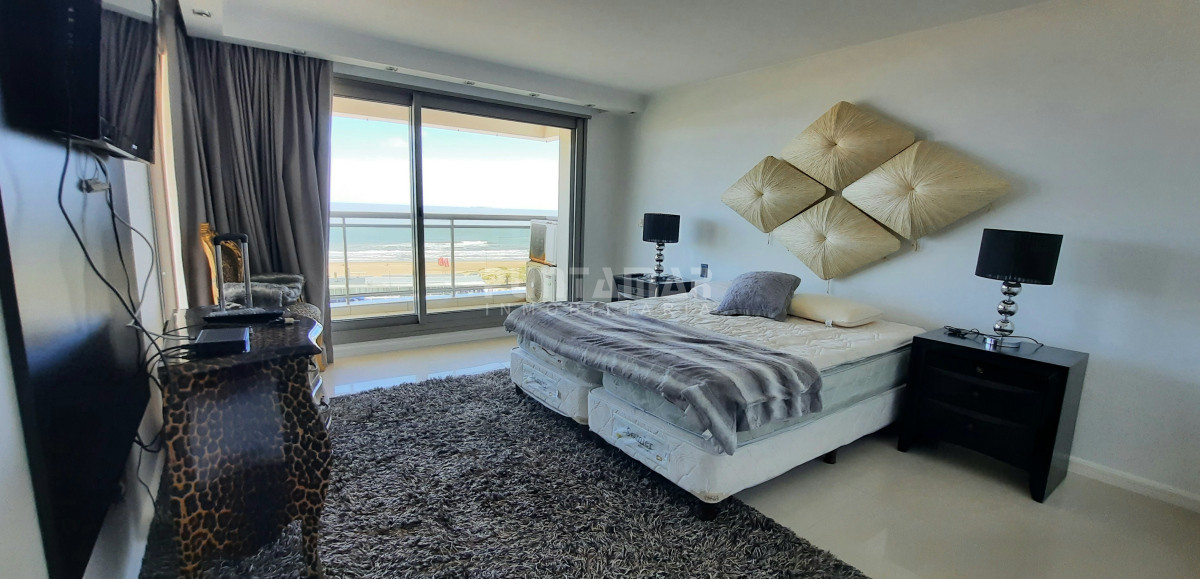 Apartamento ID.1357 - IMPORTANTE DEPARTAMENTO DE 3 DORMITORIOS EN SUITE EN EDIFICIO DE CATEGORIA