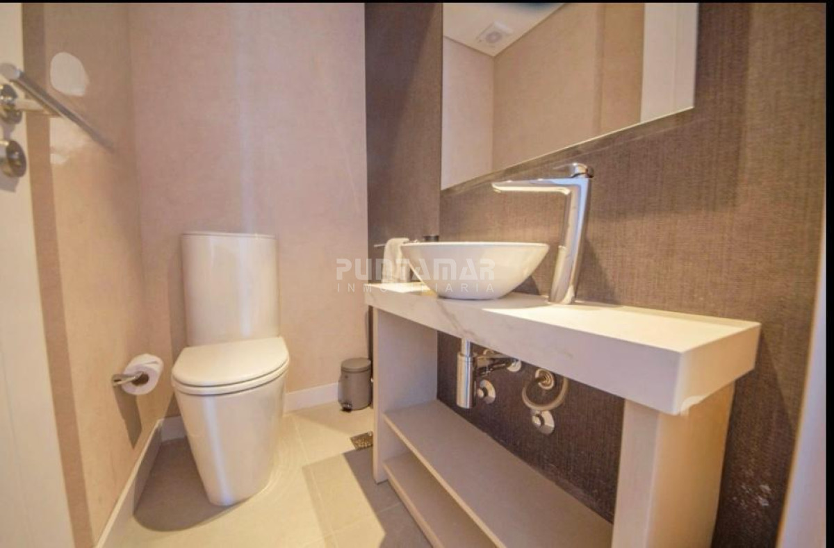 Apartamento ID.213637 - VENTA DEPARTAMETO EN MANANTIALES DOS DORMITORIOS FRENTE AL MAR