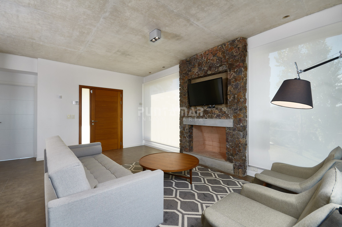 Apartamento ID.213459 - VACACIONA EN EDIFICIO Q - PUNTA BALLENA