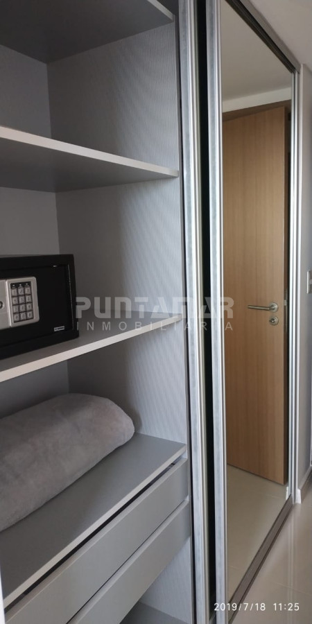 Apartamento ID.211971 - Departamento en alquiler Edificio Look Punta del Este
