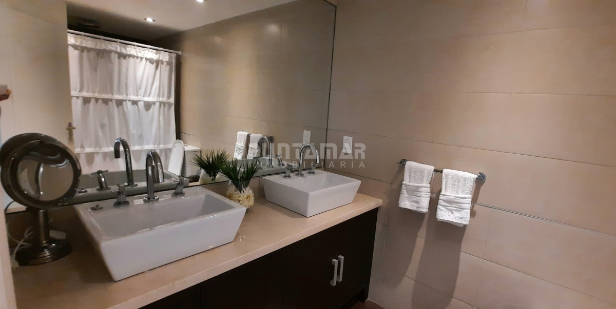 Apartamento ID.213328 - EXCLUSIVO DEPARTAMENTO DE 3 DORMITORIOS EN SUITE EN EDIFICIO DE CATEGORIA