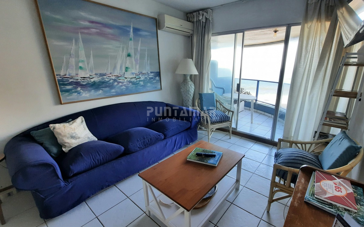 Apartamento ID.1232 - Departamento en la Península frente al mar