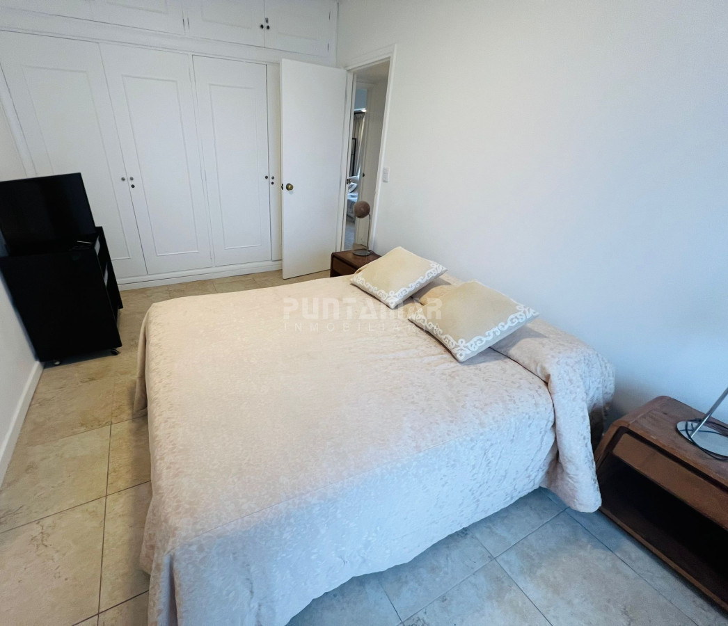 Apartamento ID.213503 - DEPARTAMENTO DE 2 DORMITORIOS FRENTE AL MAR