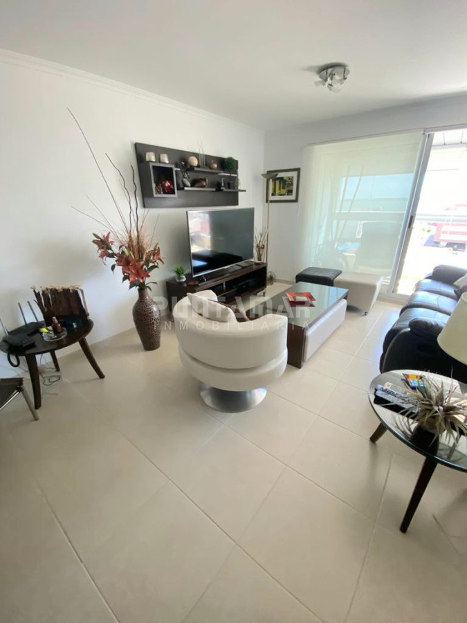 Apartamento ID.212862 - DEPARTAMENTO DE 2 DORMITORIOS EN EDIFICIO DE CATEGORIA