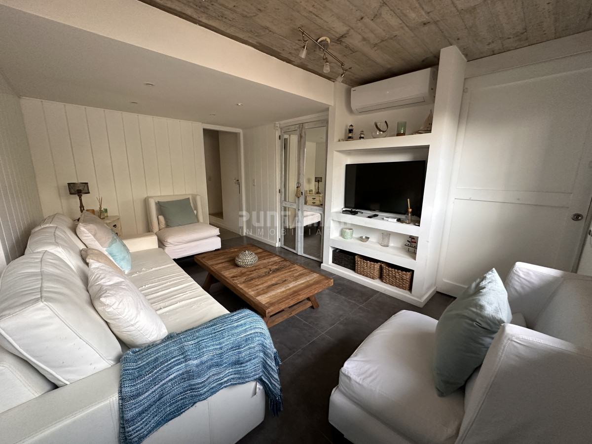 Apartamento ID.213665 - VENTA DE  APARTAMENTO 4 DORMITORIOS EN MONTOYA LA BARRA