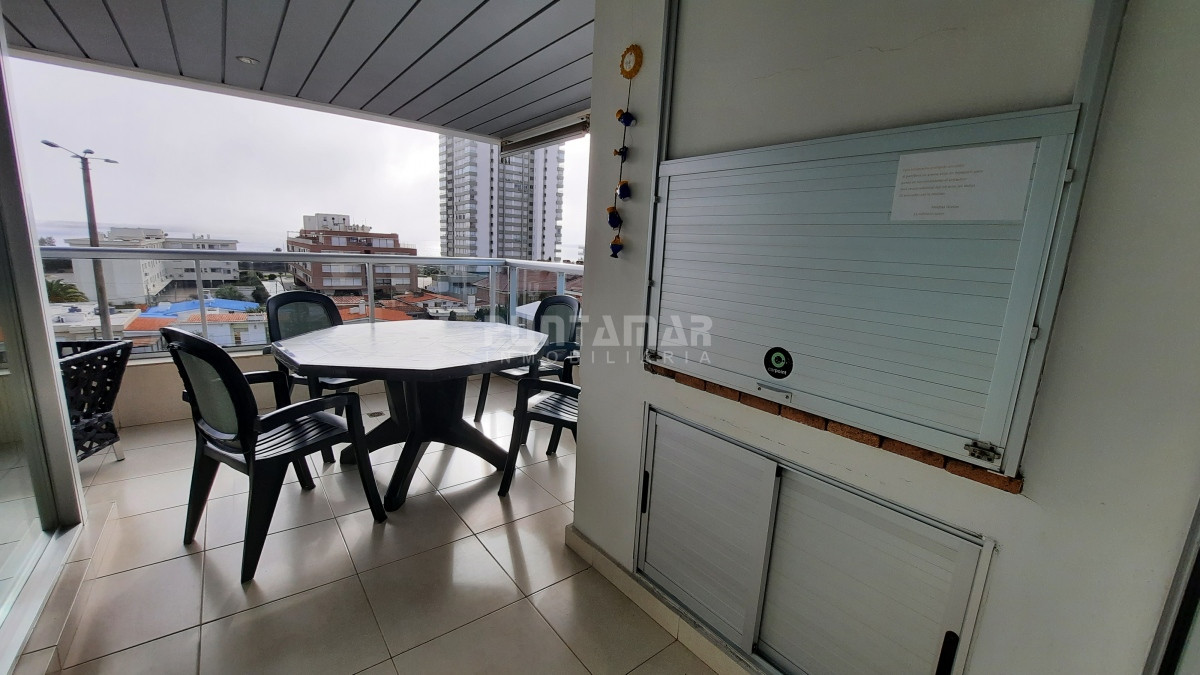 Apartamento ID.211635 - DEPARTAMENTO CON EXCELENTE VISTA A PLAYA MANSA 