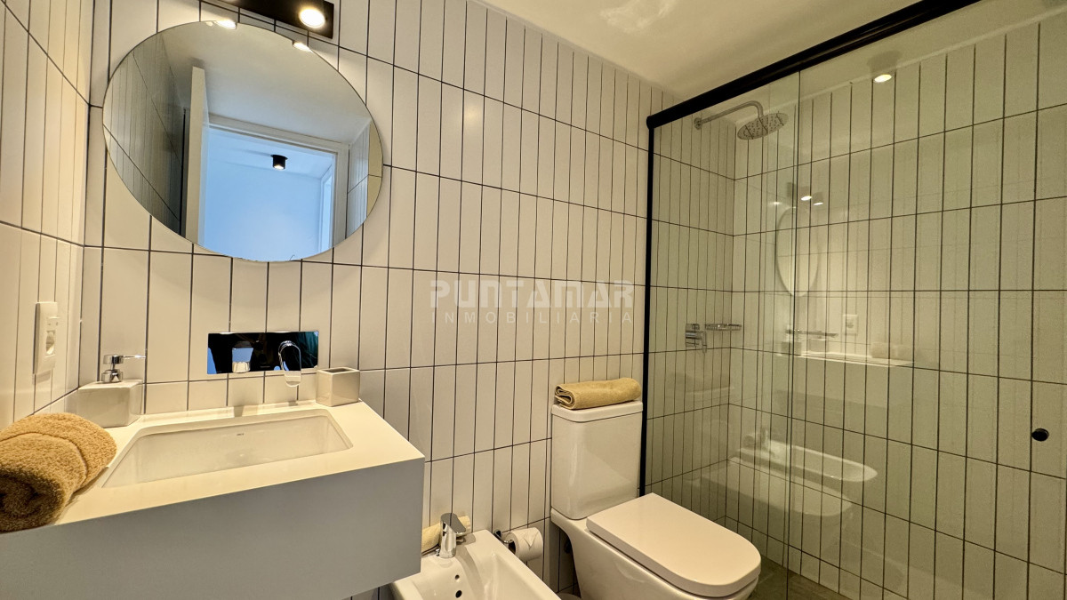 Apartamento ID.213722 - APARTAMENTO MODERNO DE 2 DORMITORIOS CON VISTA AL MAR