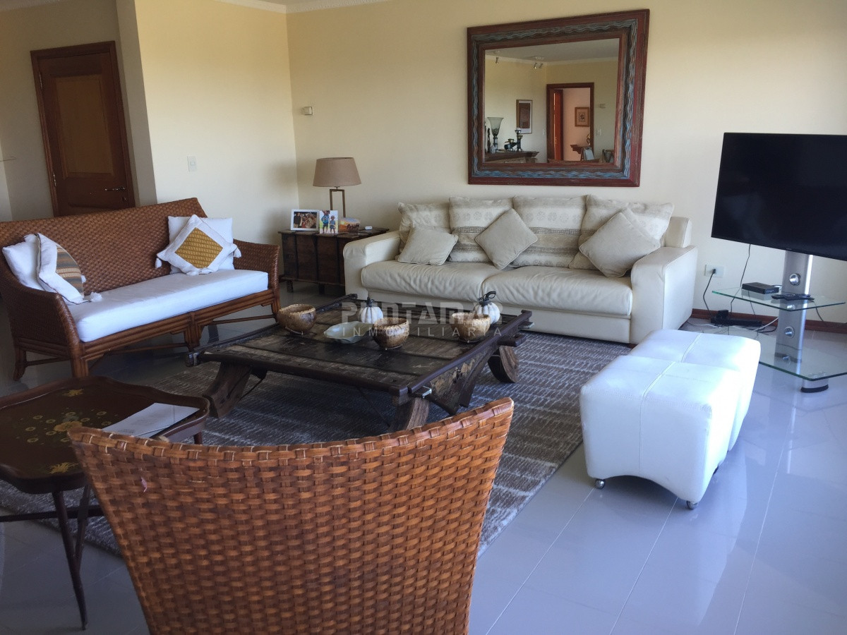 Apartamento ID.212236 - VENTA DE APARTAMENTO FRENTE AL MAR EN SAN RAFAEL  3 DORMITORIOS MAS DEPENDENCIA