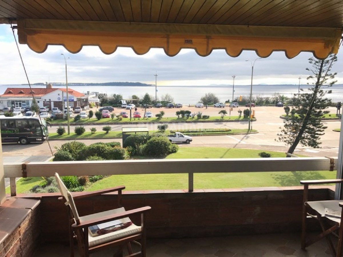 Apartamento ID.211620 - Apartamento en Mansa, 2 dormitorios *