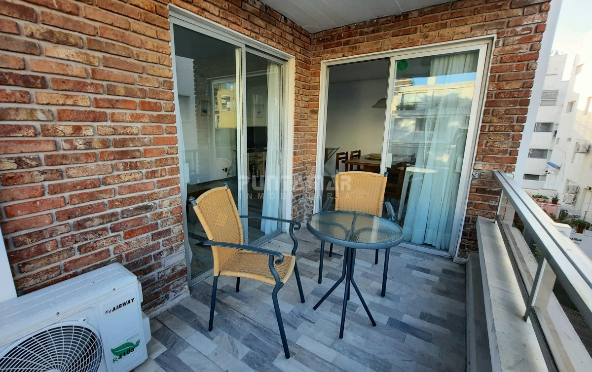 Apartamento ID.1334 - DEPARTAMENTO DE 3 DORMITORIOS EN LA PENINSULA 
