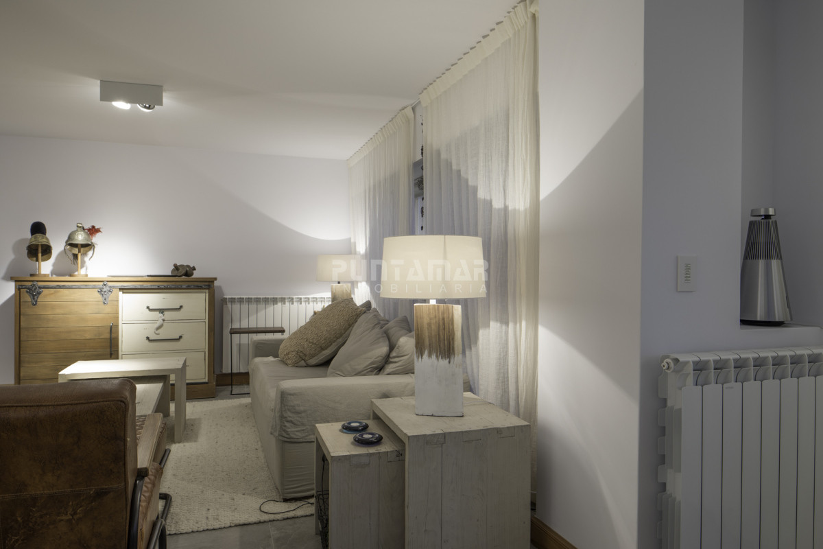 Apartamento ID.213482 - ESPECTACULAR APARTAMENTO RECICLADO DE 3 DORMITORIOS Y DEPENDENCIA CON VISTA AL MAR