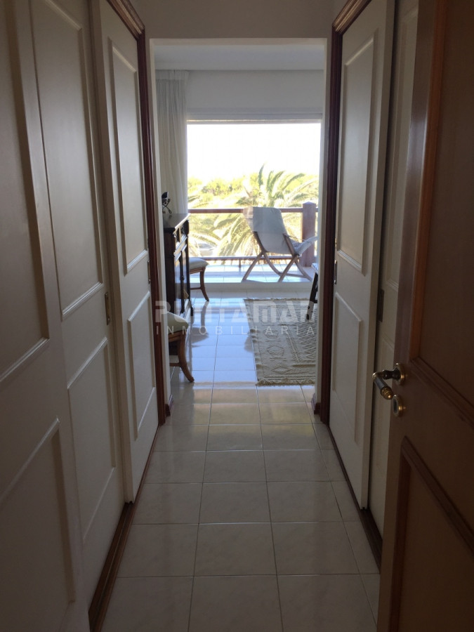 Apartamento ID.212236 - VENTA DE APARTAMENTO FRENTE AL MAR EN SAN RAFAEL  3 DORMITORIOS MAS DEPENDENCIA