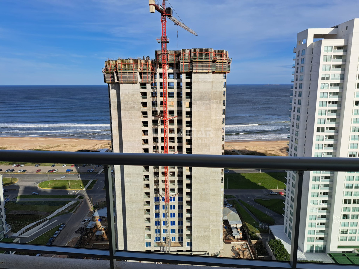 Apartamento ID.212795 - APARTAMENTO DE 2 DORMITORIOS EN SUITE EN EDIFICIO DE CATEGORIA 