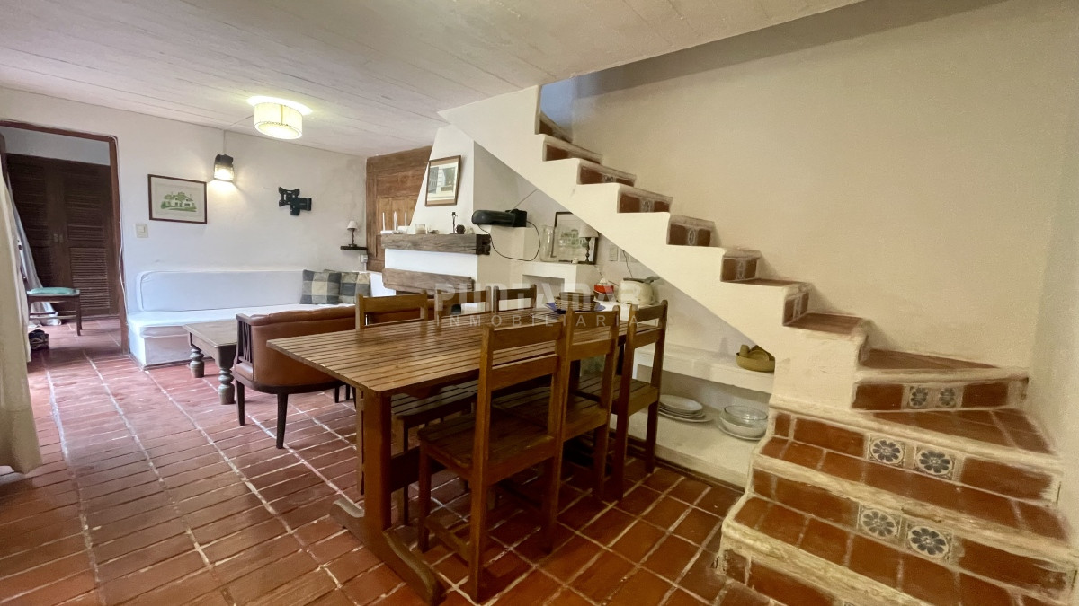 Apartamento ID.213325 - APARTAMENTO TRIPLEX 3 DORMITORIOS LA BARRA A METROS DE LA PLAYA