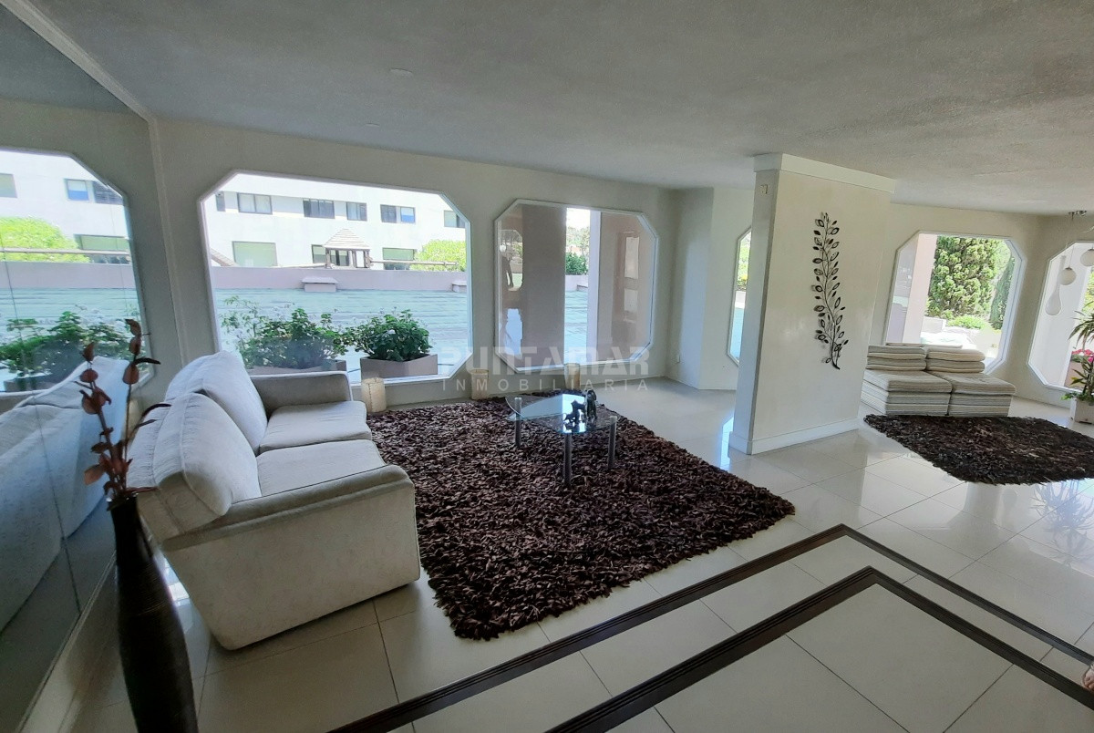 Apartamento ID.210187 - DEPARTAMENTO DE 3 DORMITORIOS EN PISO ALTO CON EXCELENTE VISTA 