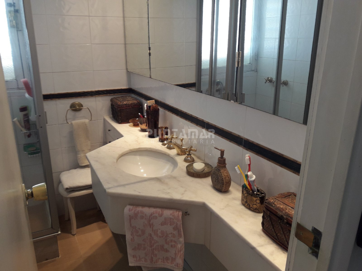 Apartamento ID.1254 - Edificio con servicio de mucamas ubicado en La Península a pasos del puerto