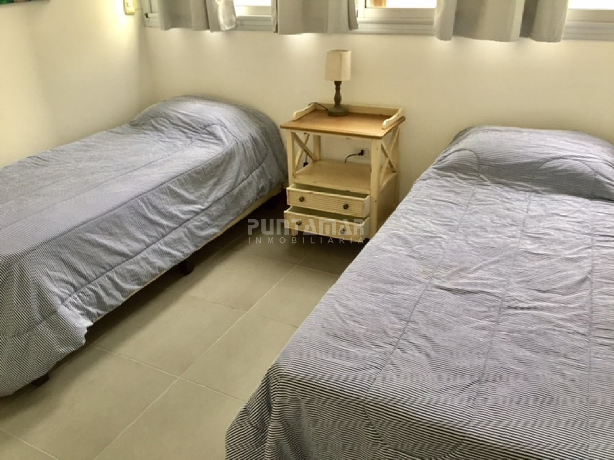 Apartamento ID.211696 - Apartamento en Manantiales, 2 dormitorios *