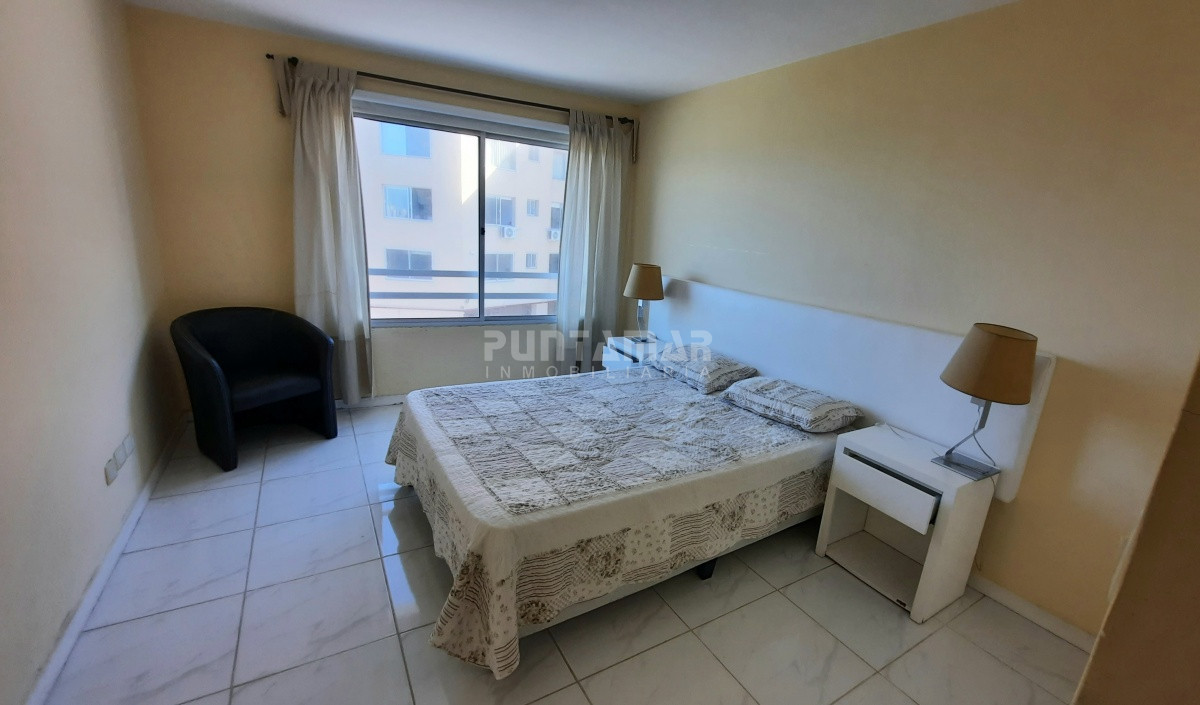 Apartamento ID.212985 - DEPARTAMENTO DE 3 DORMITORIOS CON VISTA AL MAR 