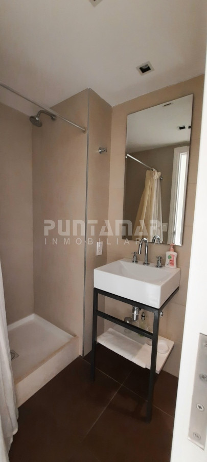 Apartamento ID.213329 - IMPORTANTE DEPARTAMENTO DE 3 DORMITORIOS EN SUITE EN EDIFICIO DE CATEGORIA