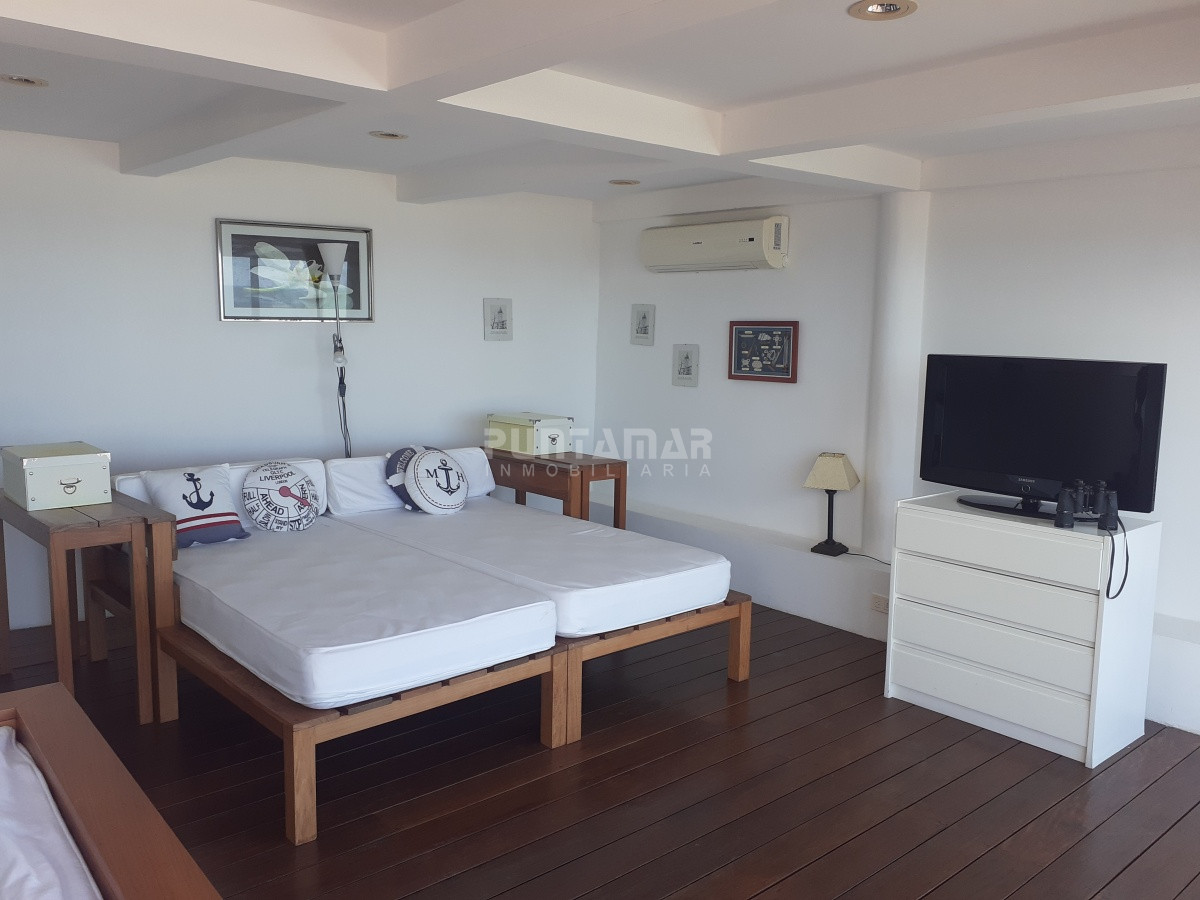 Apartamento ID.212851 - DIVINO DUPLEX FRENTE AL MAR, ALQUILER TEMPORADA 