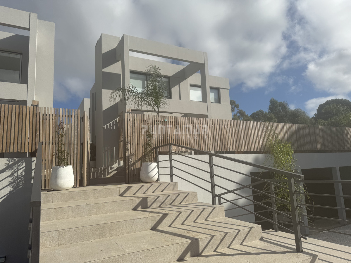Apartamento ID.213668 - Duplex en Montoya venta y alquiler