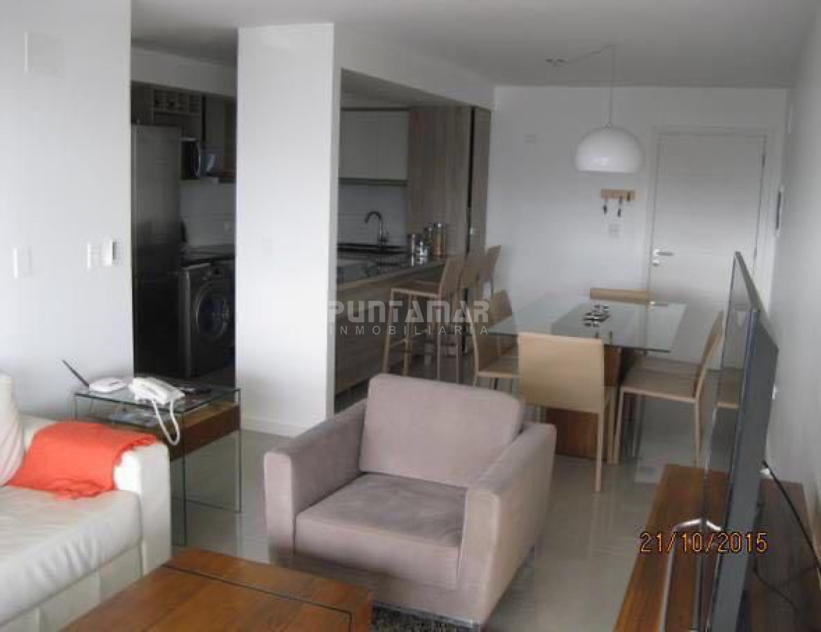 Apartamento ID.212766 - EXCLUSIVO DEPARTAMENTO DE 2 DORMITORIOS CON TERRAZA, PARRILLERO Y JACUZZI PROPIOS