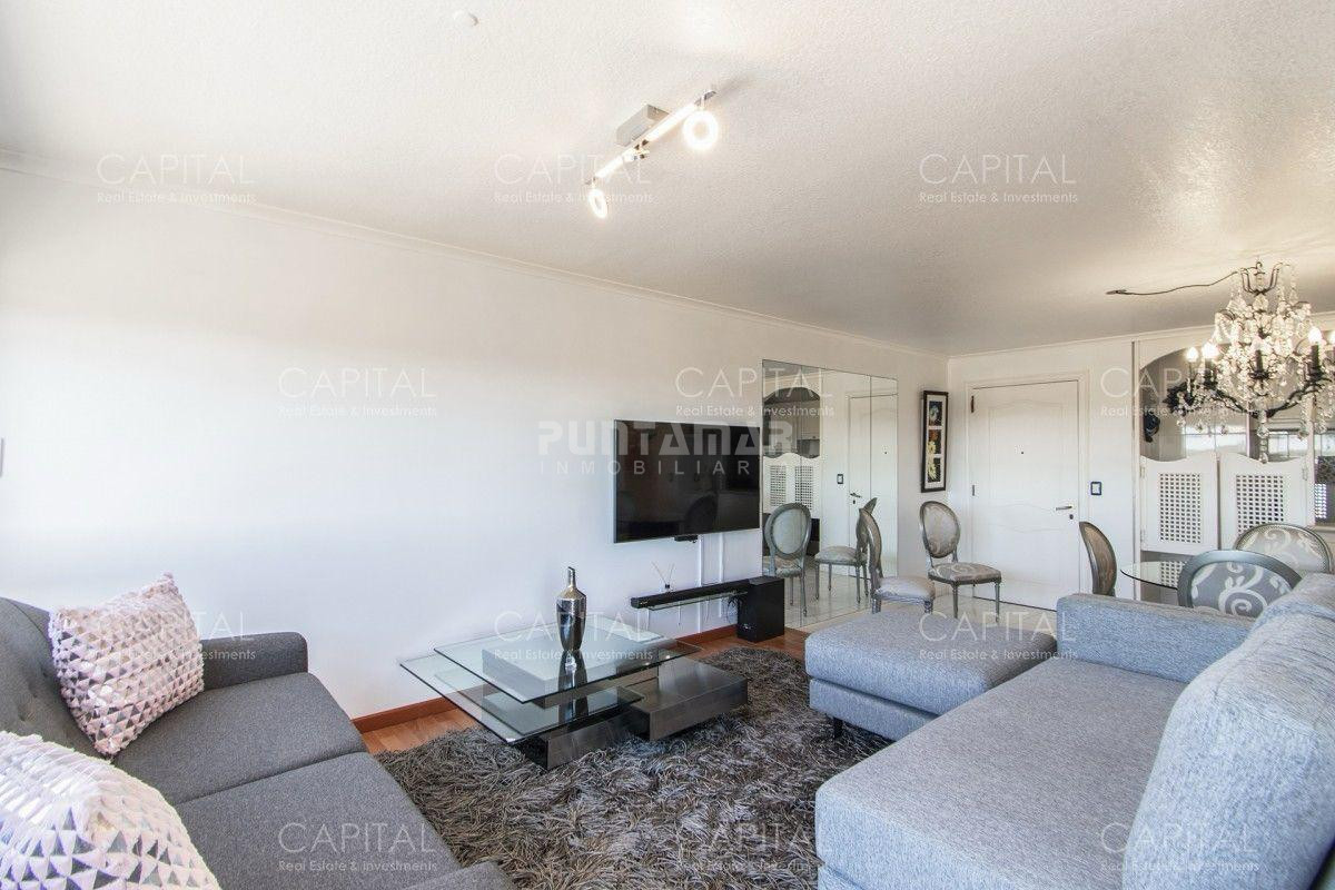 Apartamento ID.213501 - ALQUILER DEPARTAMENTO DE 2 DORMS - PISO 11 A PASOS DEL MAR - PLAYA MANSA