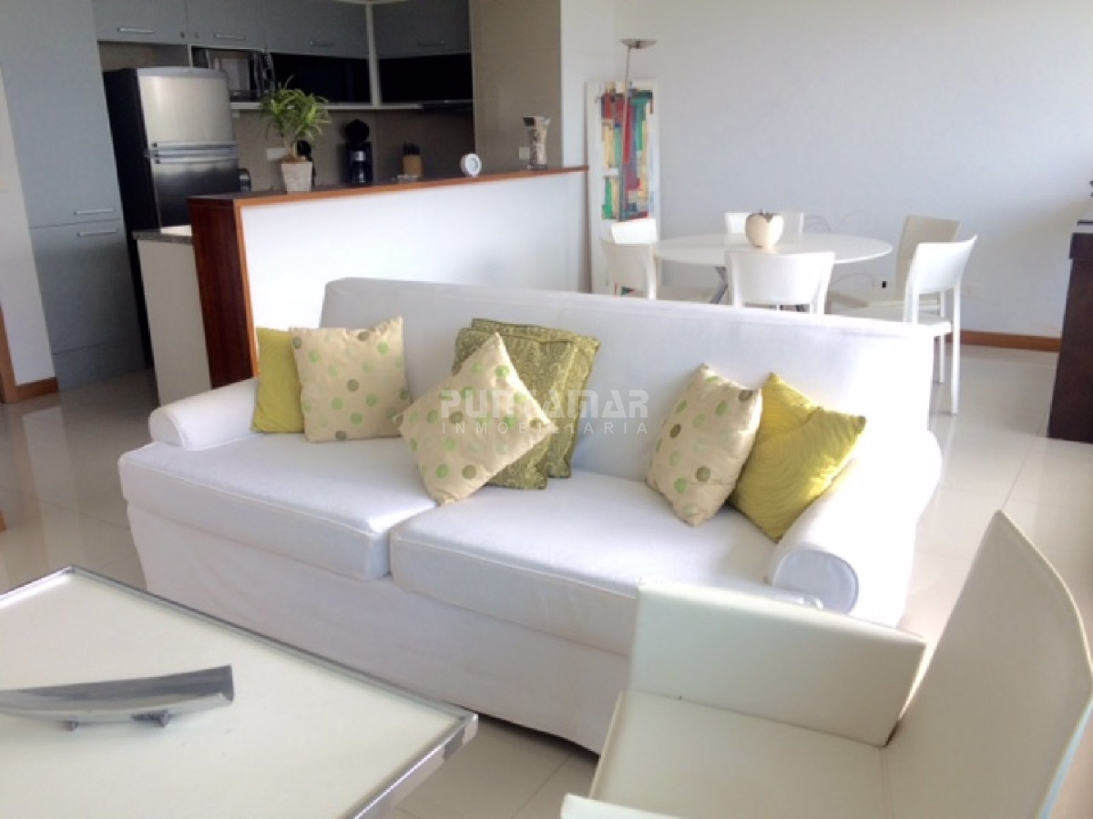 Apartamento ID.9085 - ALQUILER ANUAL O INVERNAL DEPARTAMENTO DE DOS DORMITORIOS  FRENTE AL MAR EN LA BRAVA