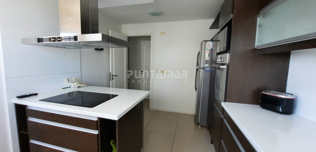 Apartamento ID.1338 - DEPARTAMENTO DE 3 DORMITORIOS EN EDIFICIO DE CATEGORIA 