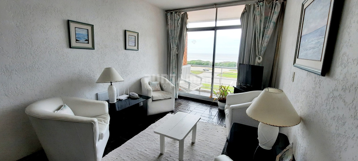 Apartamento ID.9030 - DEPARTAMENTO DE 2 DORMITORIOS FRENTE AL MAR 