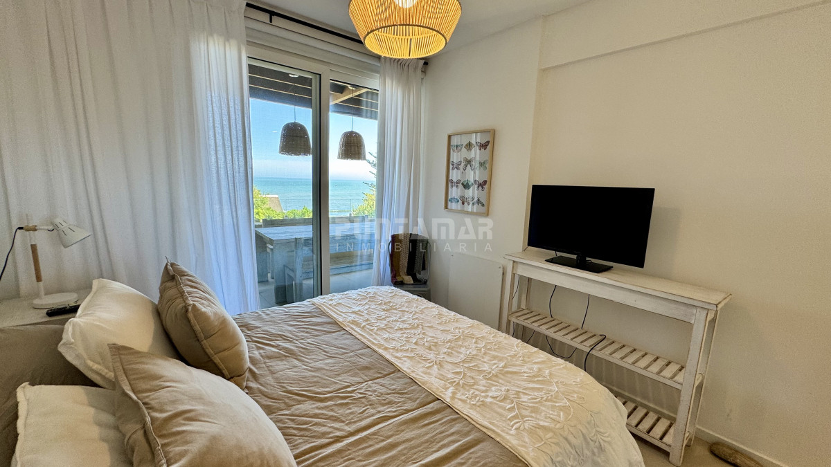 Apartamento ID.213447 - IMPONENTE APARTAMENTO A 50 METROS DEL MAR EN LA BARRA