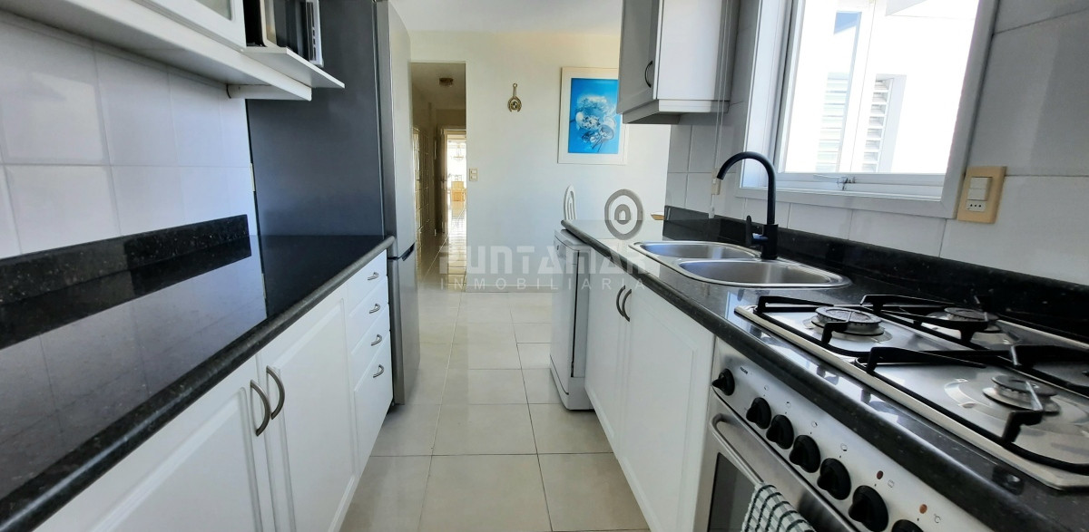Apartamento ID.2085 - IMPORTANTE DEPARTAMENTO DE 3 DORMITORIOS EN SUITE EN LA MANSA
