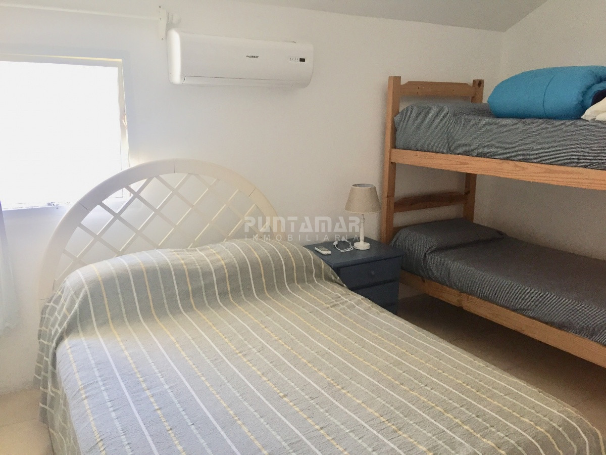 Apartamento ID.12011 - APARTAMENTO DE 3 DORMITORIOS EN RINCON DEL INDIO FRENTE AL MAR
