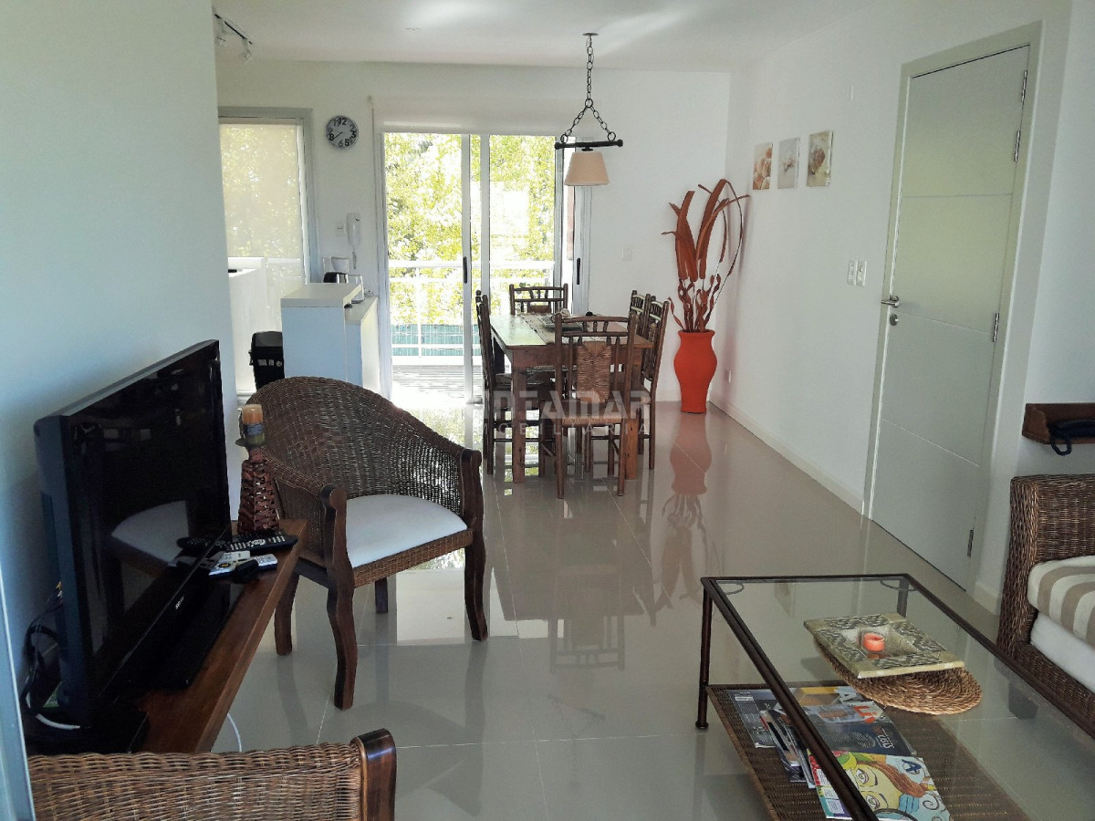 Apartamento ID.211757 - CONFORTABLE APARTAMENTO DE DOS DORMITORIOS  CON PARRILLERO PROPIO