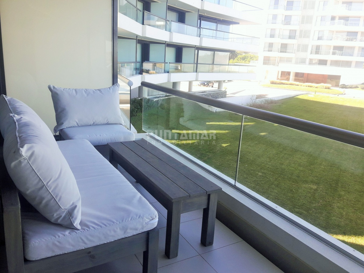Apartamento ID.211814 - DIVINO APARTAMENTO FRENTE AL MAR , TRES SUITE CON SALIDA A TERRAZA PROPIA , AMPLIO LIVING COMEDOR, AMENITIS MUY COMPLETOS OFRECE EL EDIFICIO.