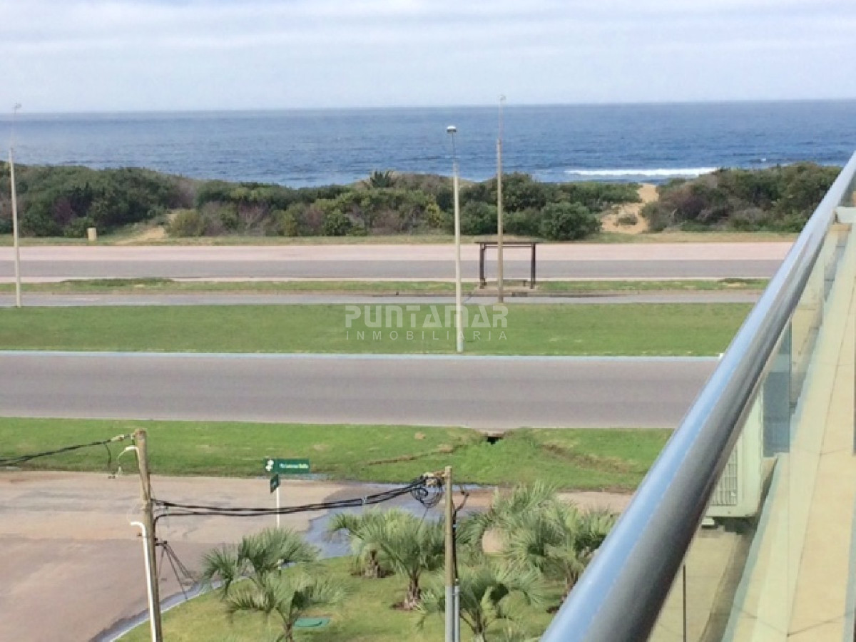 Apartamento ID.9085 - ALQUILER ANUAL O INVERNAL DEPARTAMENTO DE DOS DORMITORIOS  FRENTE AL MAR EN LA BRAVA