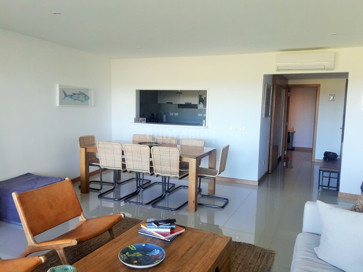 Apartamento ID.211814 - DIVINO APARTAMENTO FRENTE AL MAR , TRES SUITE CON SALIDA A TERRAZA PROPIA , AMPLIO LIVING COMEDOR, AMENITIS MUY COMPLETOS OFRECE EL EDIFICIO.