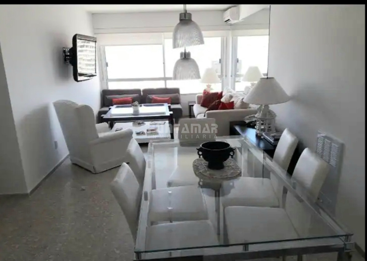 Apartamento ID.212856 - DEPARTAMENTO DE 3 DORMITORIOS EN LA PENINSULA