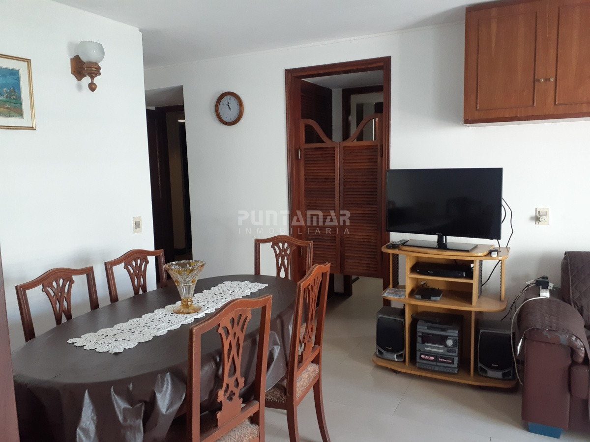 Apartamento ID.212941 - APARTAMENTO EN VENTA PRIMERA LINEA DE  LA PLAYA BRAVA PUNTA DEL ESTE