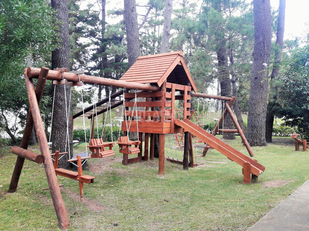 Apartamento ID.7078 - OPORTUNIDAD !! ROOSEVELT CENTER VENTA DE APARTAMENTO DE 3 DORMITORIOS, PISO ALTO