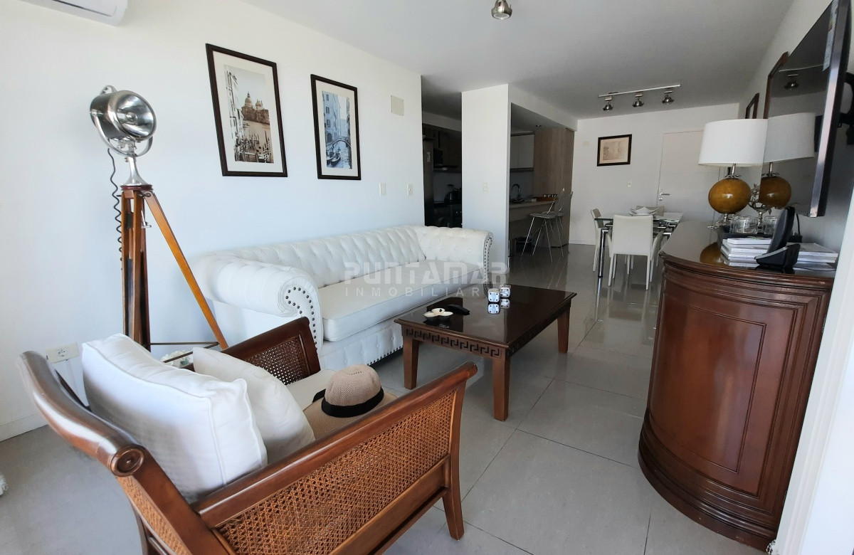 Apartamento ID.212810 - HERMOSO DEPARTAMENTO DE 2 DORMITORIOS EN PLAYA BRAVA 