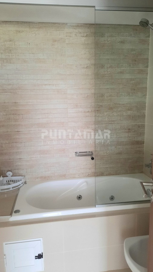 Apartamento ID.212774 - DEPARTAMENTO DE 1 DORMITORIO EN EDIFICIO DE CATEGORIA CON VISTA AL MAR