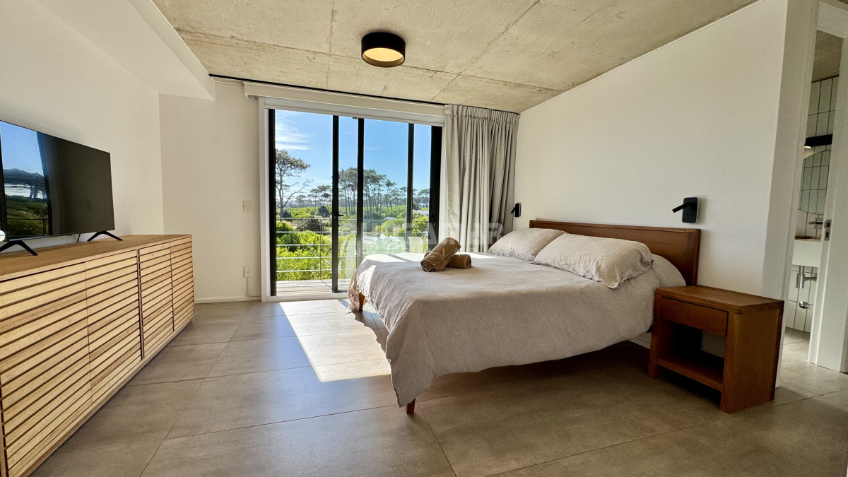 Apartamento ID.213721 -  APARTAMENTO DE 3 DORMITORIOS FRENTE AL MAR EN MANANTIALES 