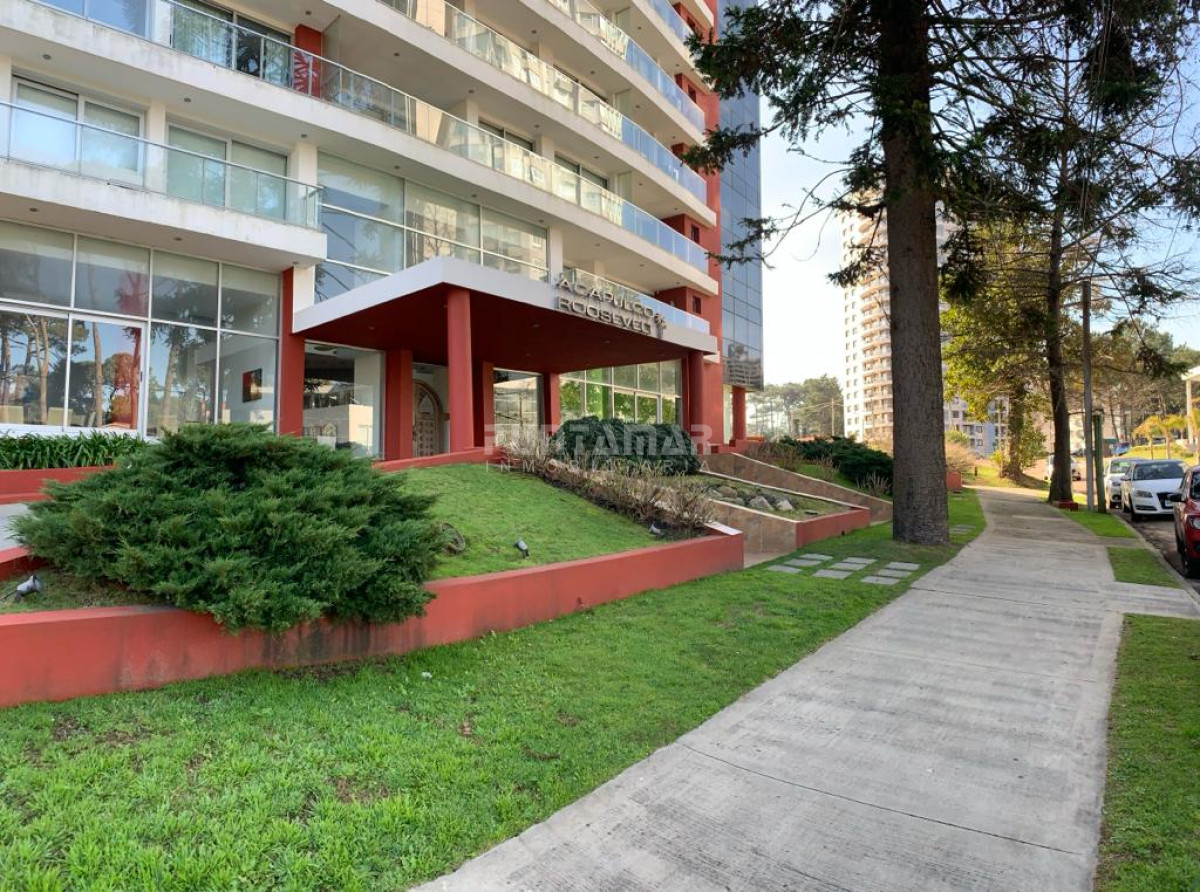 Apartamento ID.212746 - VENTA DE APARTAMENTO 3 DORMITORIOS EN ACAPULCO ROOSEVELT