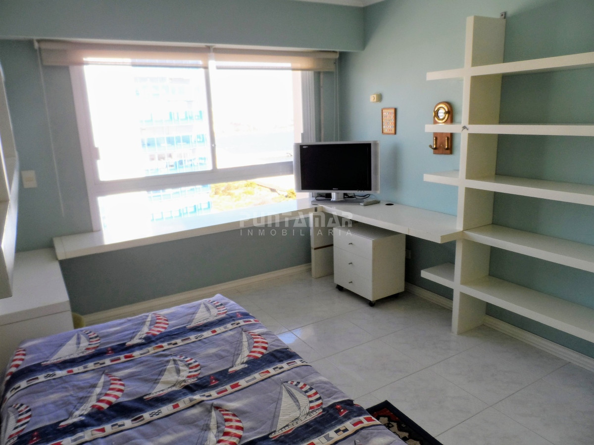 Apartamento ID.213287 - DEPARTAMENTO EN EDIFICIO DE GRAN CATEGORIA EN LA MANSA