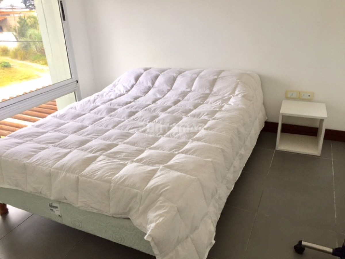 Apartamento ID.211693 - Apartamento en Manantiales, 2 dormitorios *