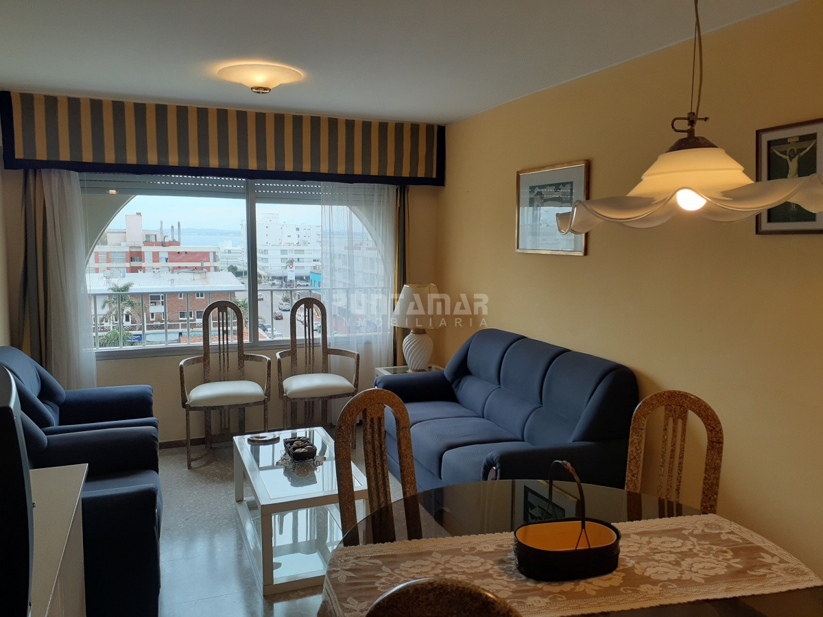 Apartamento ID.1318 - VENTA DE APARTAMENTO UN DORMITORIO Y MEDIO CON VISTAS AL MAR