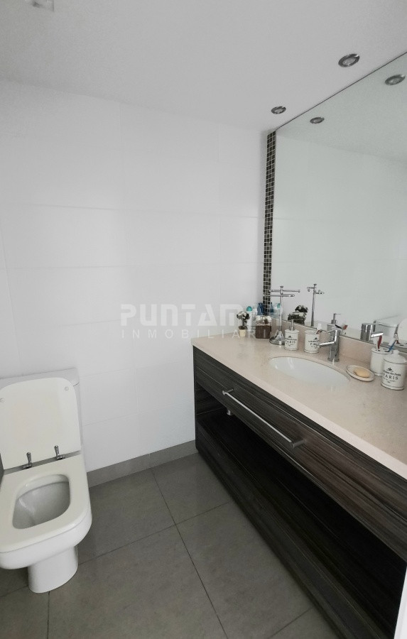 Apartamento ID.212810 - HERMOSO DEPARTAMENTO DE 2 DORMITORIOS EN PLAYA BRAVA 