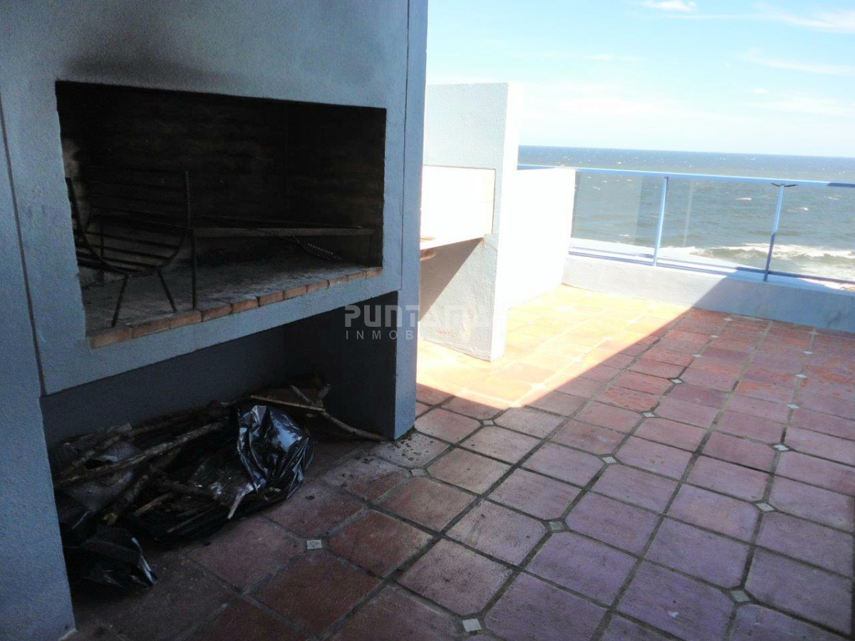 Apartamento ID.1232 - Departamento en la Península frente al mar