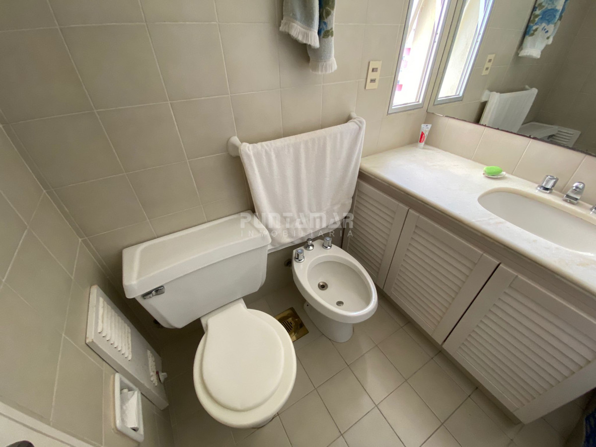 Apartamento ID.213737 - ALQUILER DEPARTAMENTO EN PDA 5 PLAYA BRAVA